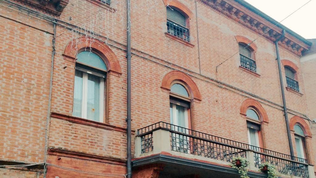 Palazzo Spada - Attico Con Terrazza Vista Fiume In Centro 코디고로 외부 사진