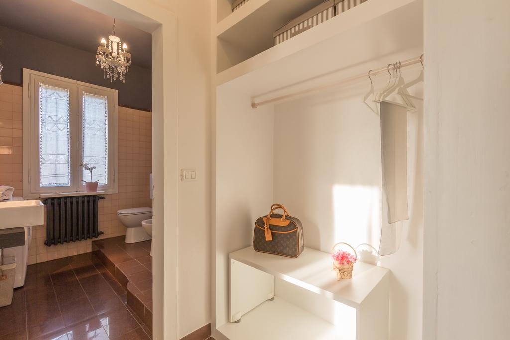 Palazzo Spada - Attico Con Terrazza Vista Fiume In Centro 코디고로 외부 사진